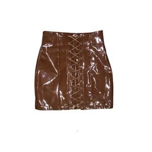 Pretty little Thing Mini faux leather skirt